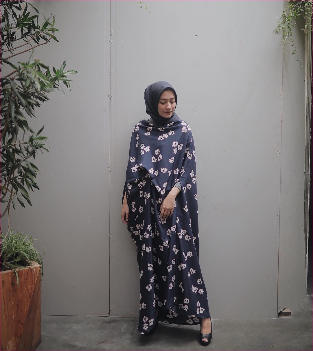 Outfit Baju  Gamis Berhijab Ala  Selebgram 2019