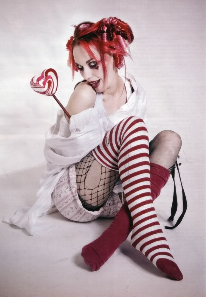 Emilie-Autumn-emilie-autumn-23393821-691