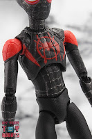 MAFEX Spider-Man (Miles Morales) 20