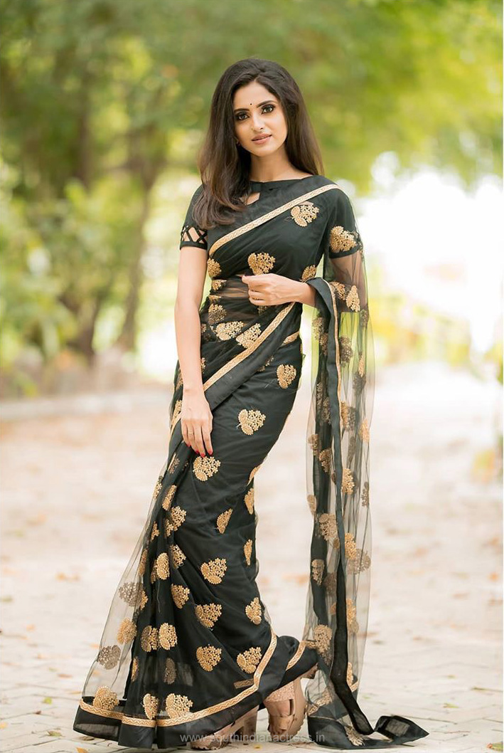 Actress Ayesha beautiful stills in black saree - South Indian Actress ...