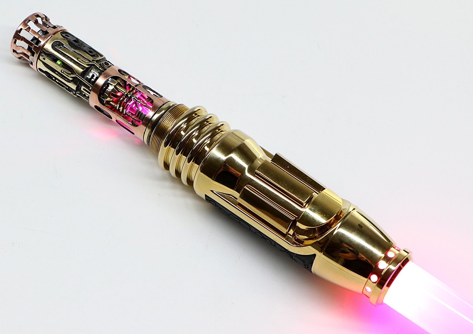 ROLIGHTSABERS Mace Windu Legend Lightsaber 24K gold