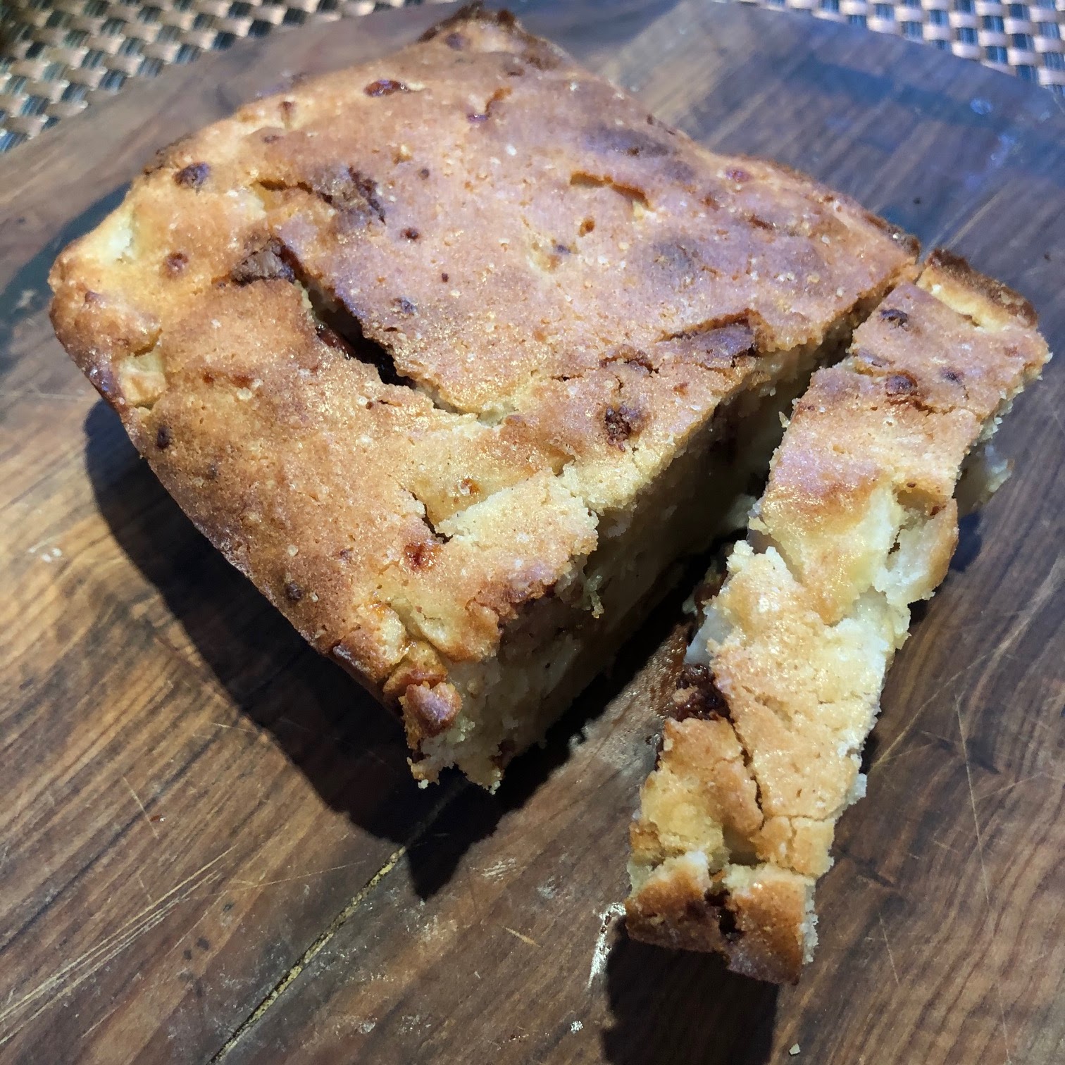 Chez Maximka Apple and marzipan loaf cake