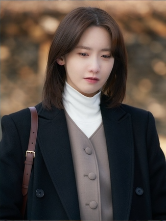 YoonA's still pictures from 'HUSH' - Wonderful Generation