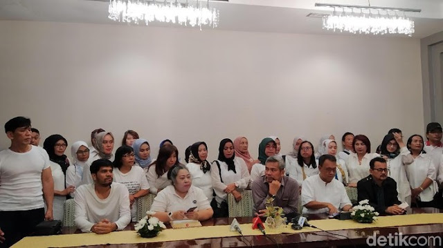 MeMiles Dilarang Tapi Himpun Rp 750 M, Member: Kenapa Apa-apa Selalu OJK? MeMiles Dilarang Tapi Himpun Rp 750 M, Member: Kenapa Apa-apa Selalu OJK?