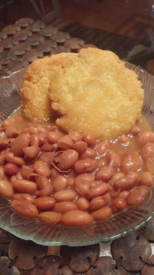 Recipe Momma PINTO BEANS AND HOT WATER CORNBREAD