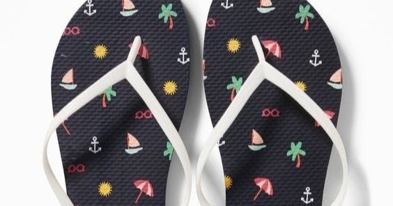 Stylish Beach Theme Flip Flops - Beach Home Decor Design & Lifestyle Ideas