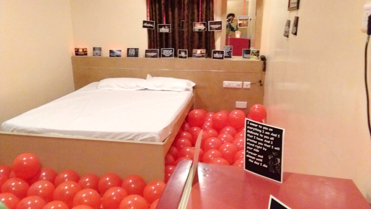 Event Management Company Balloon Decoration Modern Entertainment