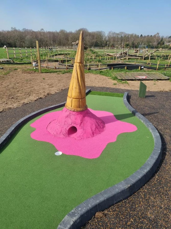 The Ham and Egger Files Crazy Golf at Daisy Made Farm in Skellingthorpe