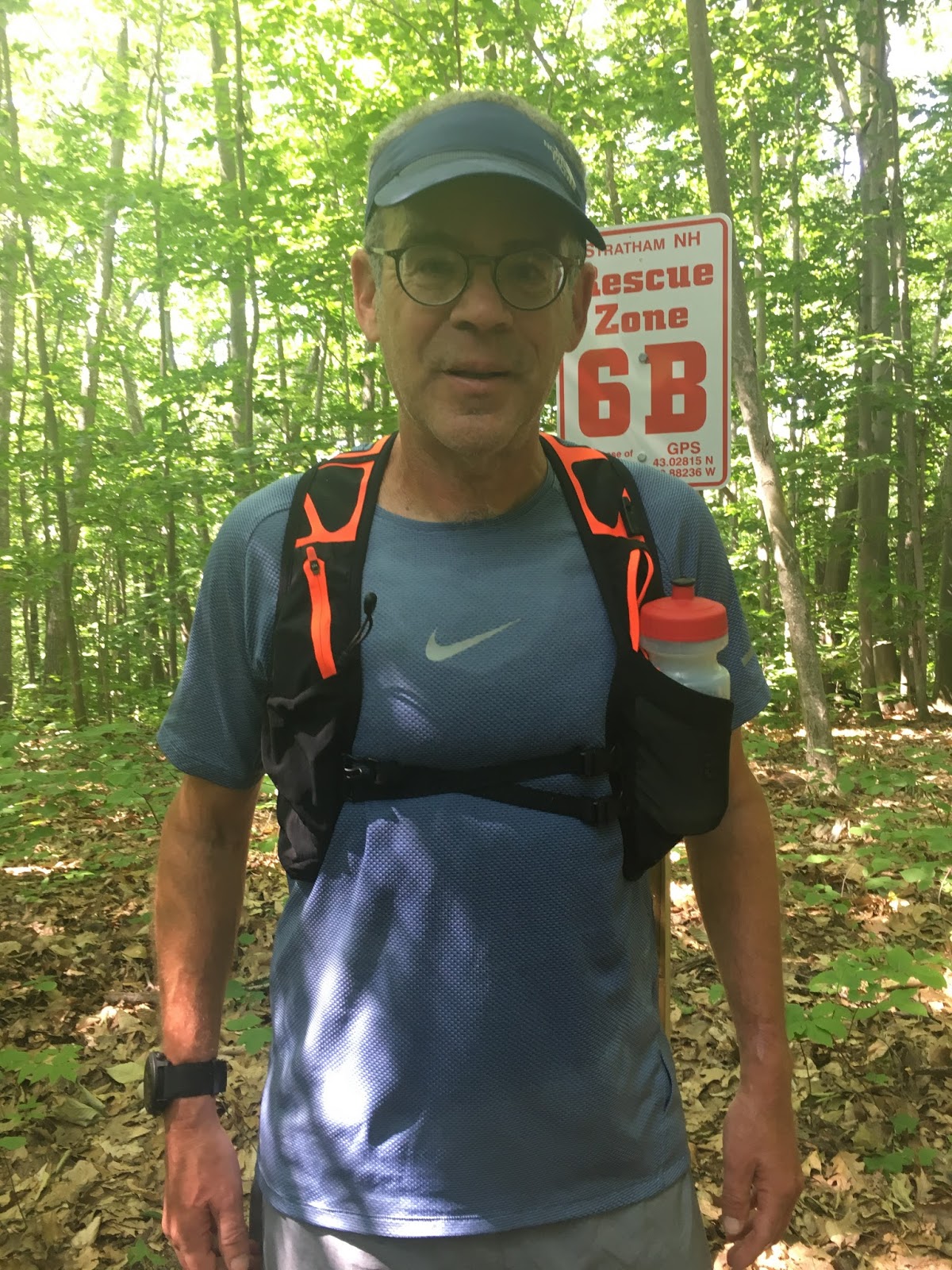 Road Trail Run: Review Nike Trail Kiger as a Bug in High Performance Hydration Vest
