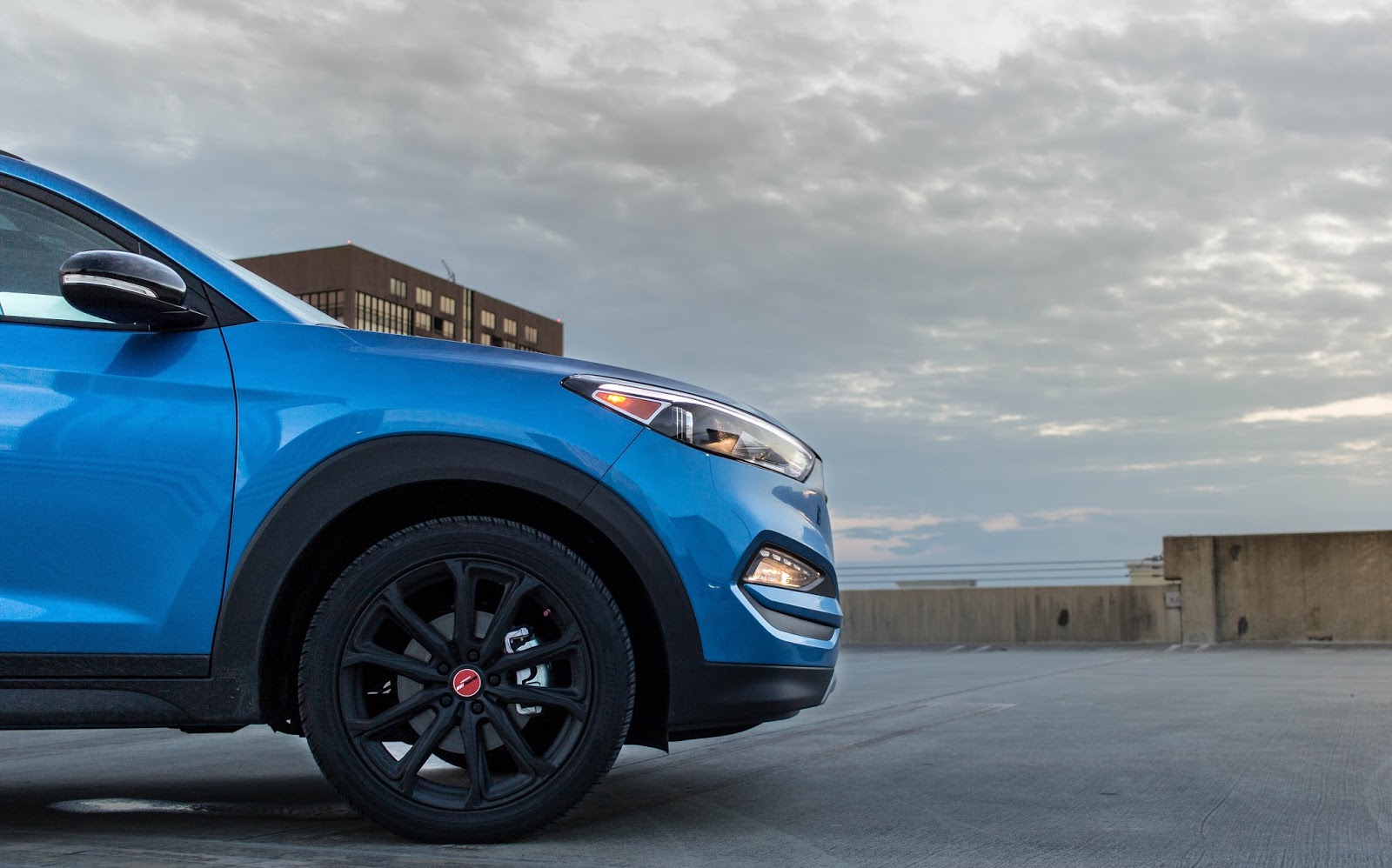 2017 Hyundai Tucson Night Edition : A Dark Voyage | Daddy Style Diaries