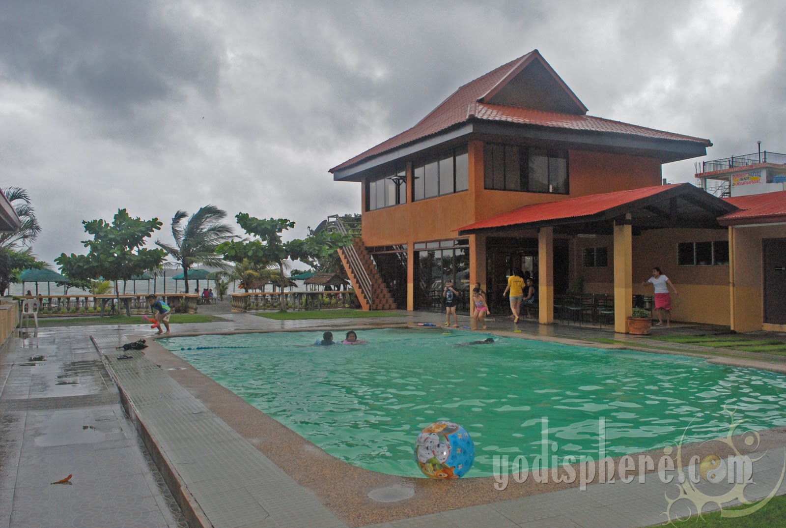 Canoe Beach Resort Pundakit Zambales [Review] » What You See Is What