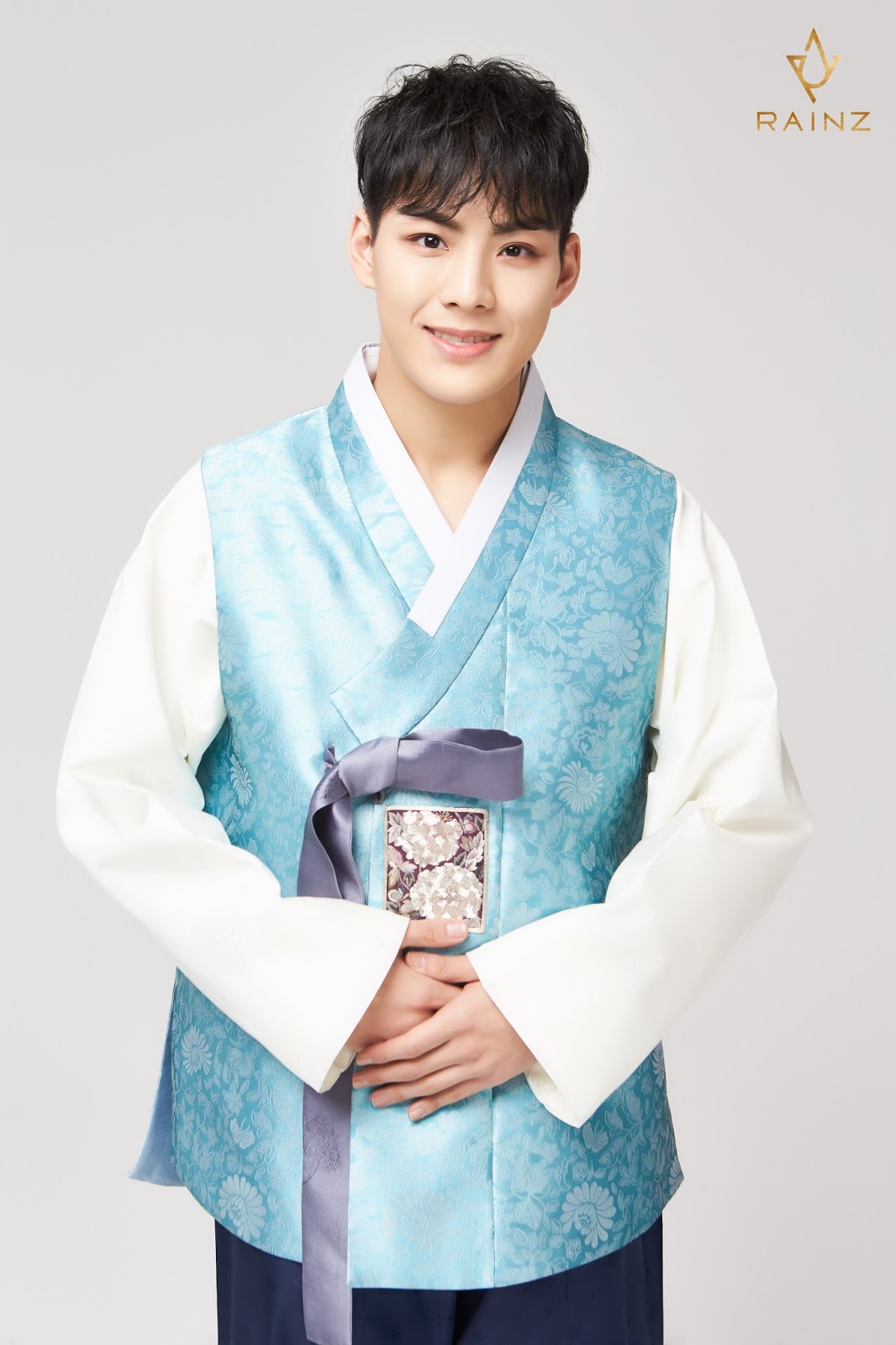 남돌의 흔한 한복사진.jpg | 인스티즈