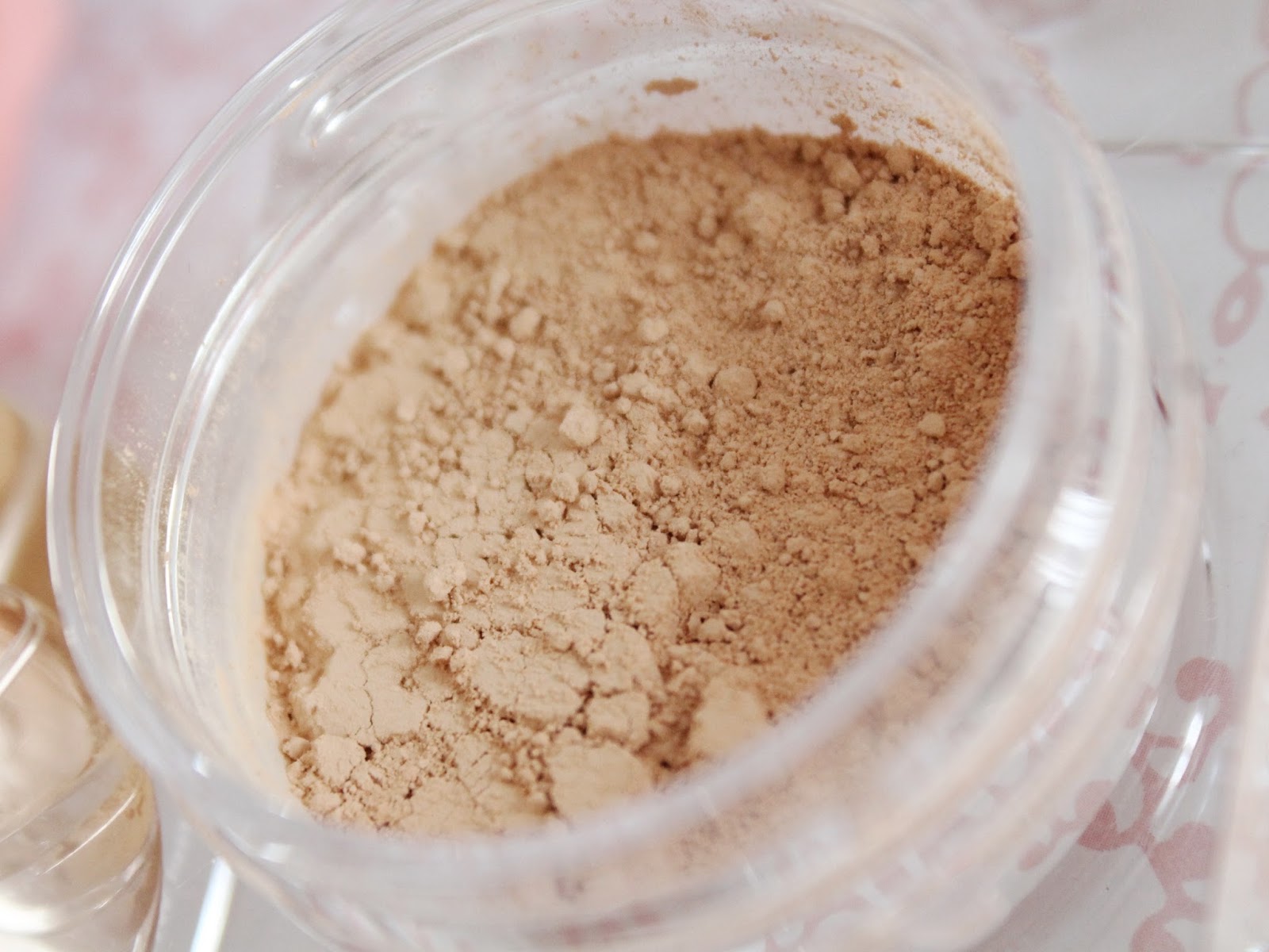 Чем можно заменить пудру в домашних условиях 3 Ways to Make Liquid Foundation wikiHow Liquid foundation, Diy cosmetics, Cre