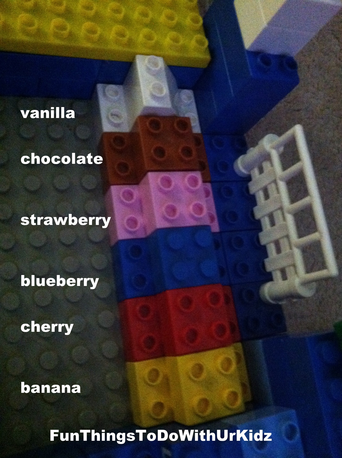 Lego Ice cream shop (play idea)