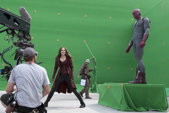 Captain America Civil War Green Screen Set Images Of Black Panther Scarlet Witch Vision And Others