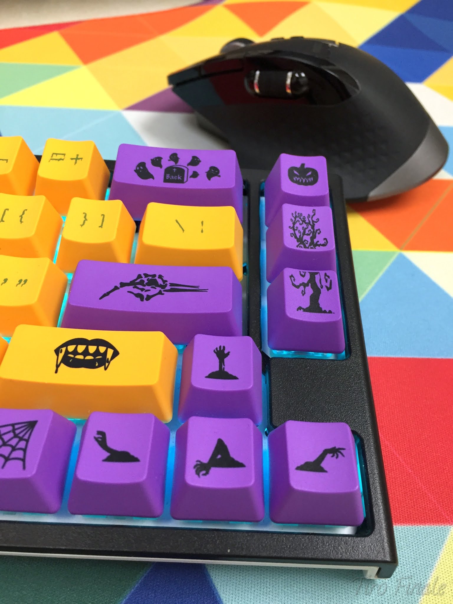 Ducky Halloween Theme Keycaps Long Term Review