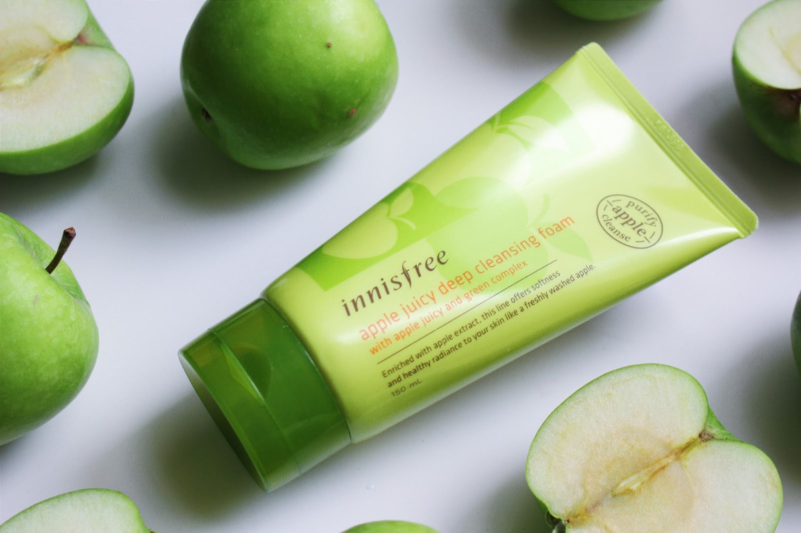 Innisfree Apple Juicy Deep Cleansing Foam Review FISHMEATDIE