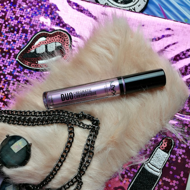 Nyx Professional Makeup Duo Chromatic Lip Gloss Sievišķība... Make Up