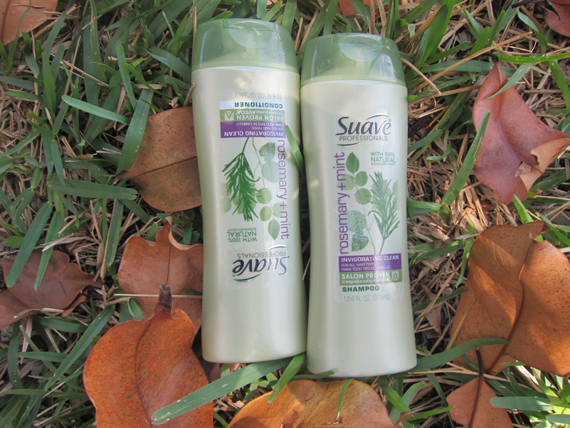 Journeys: Review: Suave Professionals Shampoo & Conditioner (Rosemary Mint) for All Hair Types