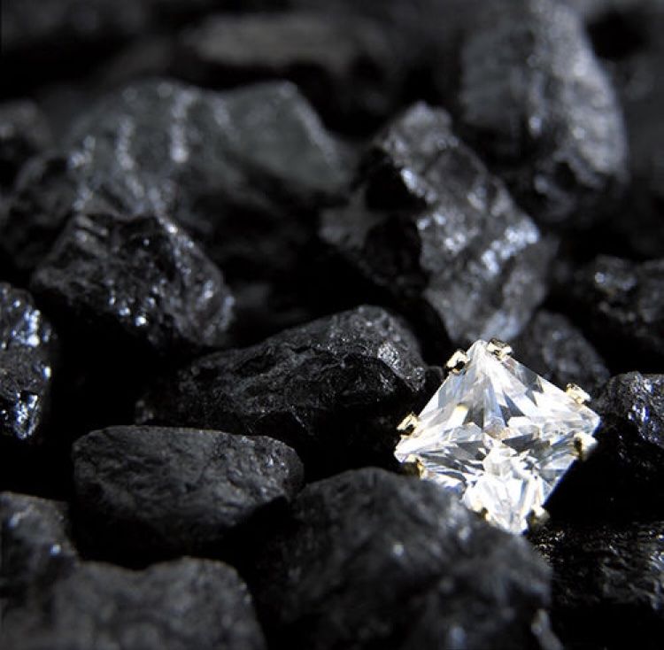Каменный уголь и алмаз. Углерод Алмаз. Углерод Алмаз и графит. Уголь графит Алмаз.
