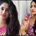 சட்டைக்கு ஒரு பட்டனை கூட போடாமல் திறந்து விட்டு முன்னழகை காட்டிய லாஸ்லியா..! - குவியும் லைக்குகள்..!