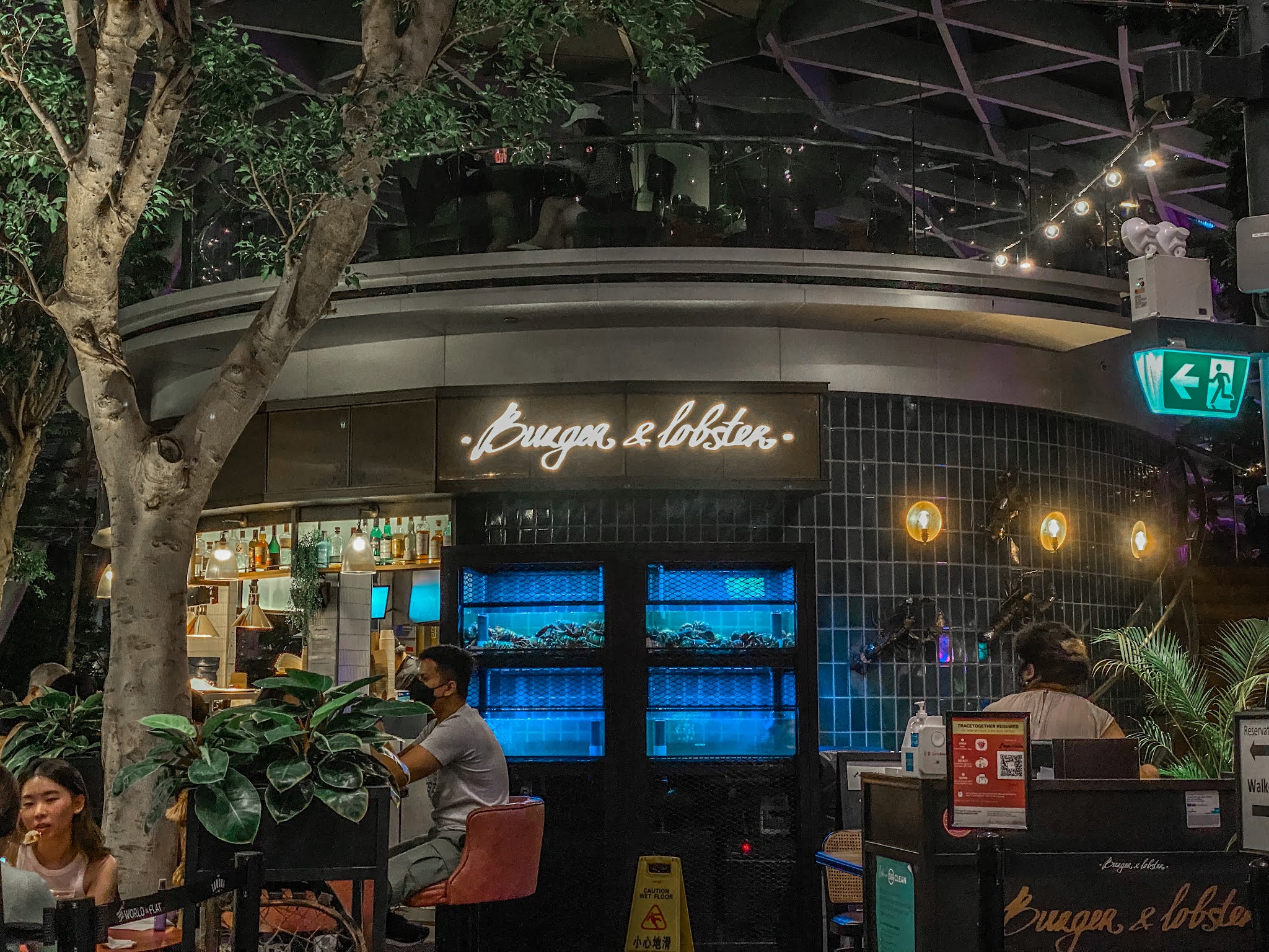 Burger & Lobster Jewel Changi Airport Food Review Faithfullyours