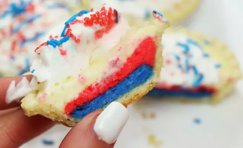 Red, White, and Blue Mini Cheesecakes Red, White, and Blue Mini Cheesecakes