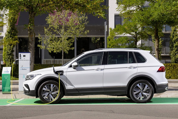 VW Tiguan eHybrid plug-precificada a € 42.413,11 - Alemanha