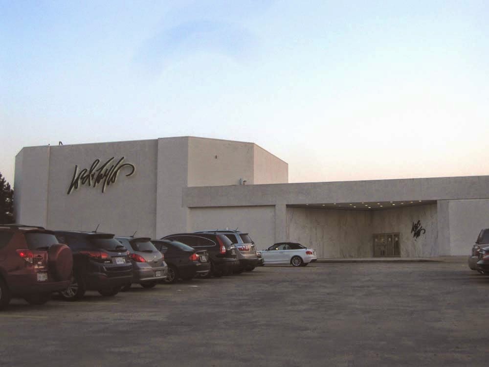 Sky City Retail History Fair Oaks Mall Fairfax, VA