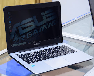 Jual Laptop ASUS X455LA Core i3-4005U Malang