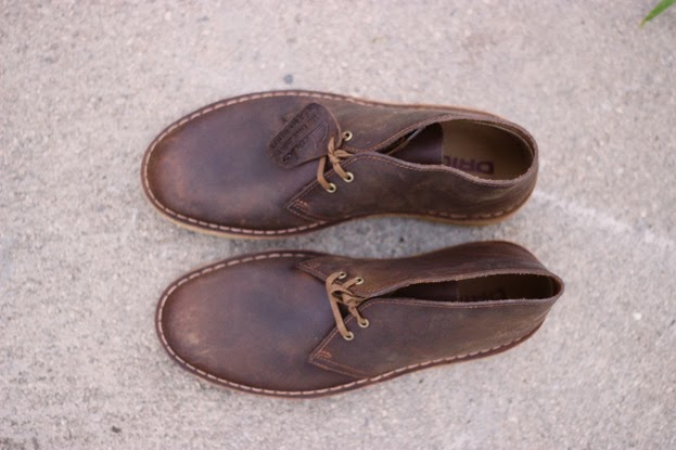 clarks beeswax leather vs dark brown