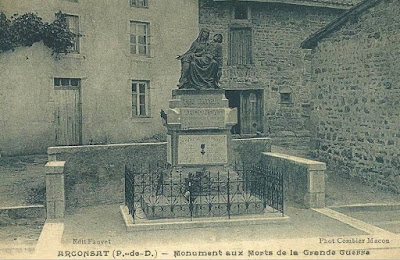 CPA monuments aux Morts du Puy-de-Dôme, Arconsat