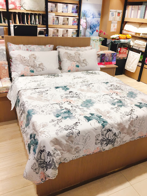 斗室, rapeeliving, Rapee, Bursa, bedding, sogothankfulweek, TheWorldofPeterRabbit, Eden, Sogo, lovecath, catherine, lovecathcath, 夏沫, lifestyle, blogger, lifestyleblogger, 床舖, 家品, 