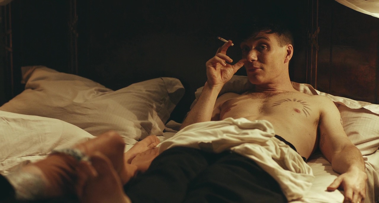 Cillian Murphy shirtless in Peaky Blinders 3-04 "Episode #3.4" .