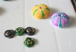 Polymer clay roses and urchins Polymer clay roses and urchins
