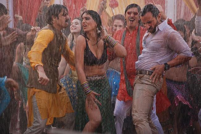 Mahie Gill saif ali khan jimmy shergil wet dance in bullet raja