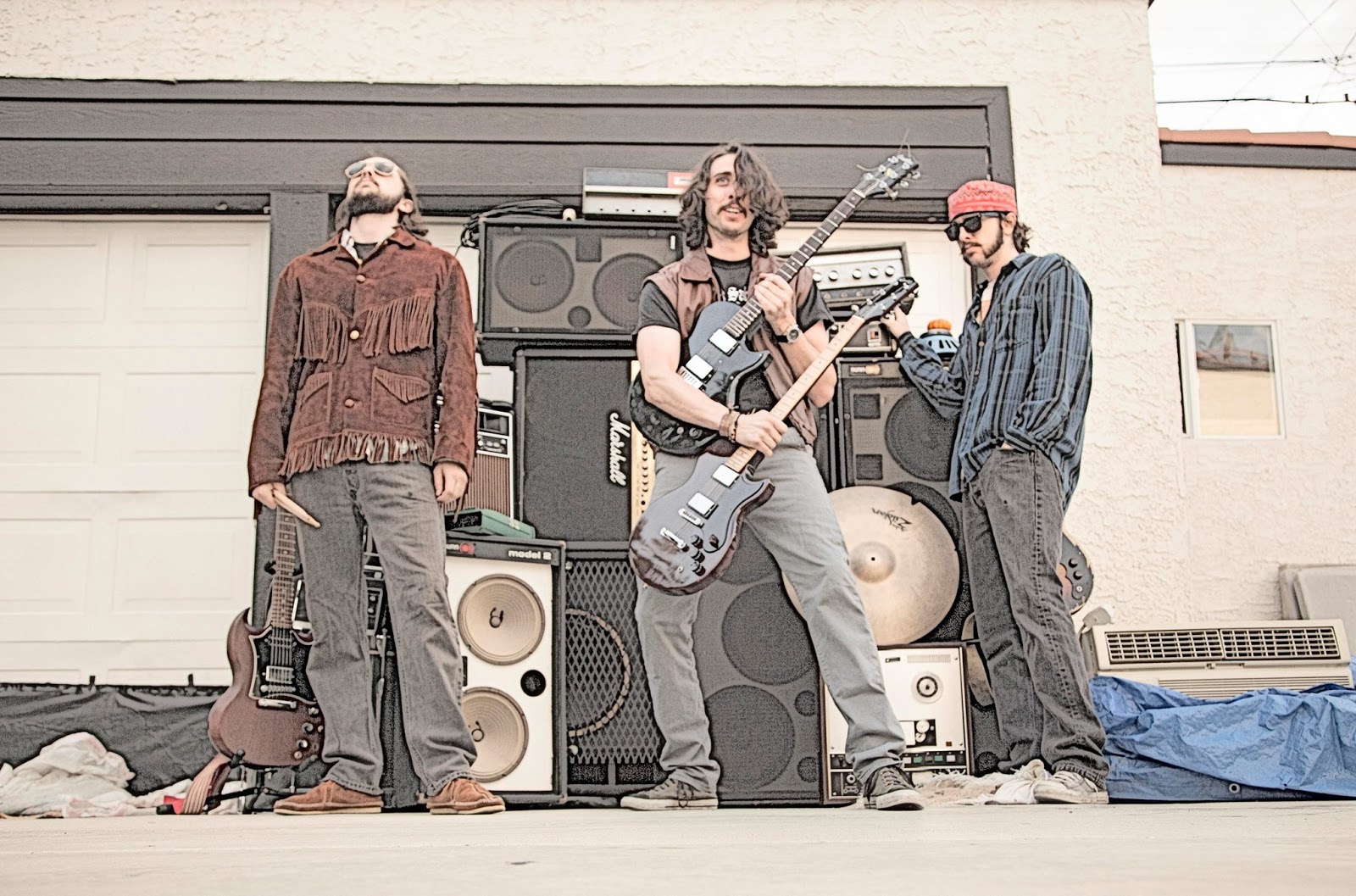 Up around. Creedence - up around the bend. Up around the bend. Corus entertainment logo. Up around.