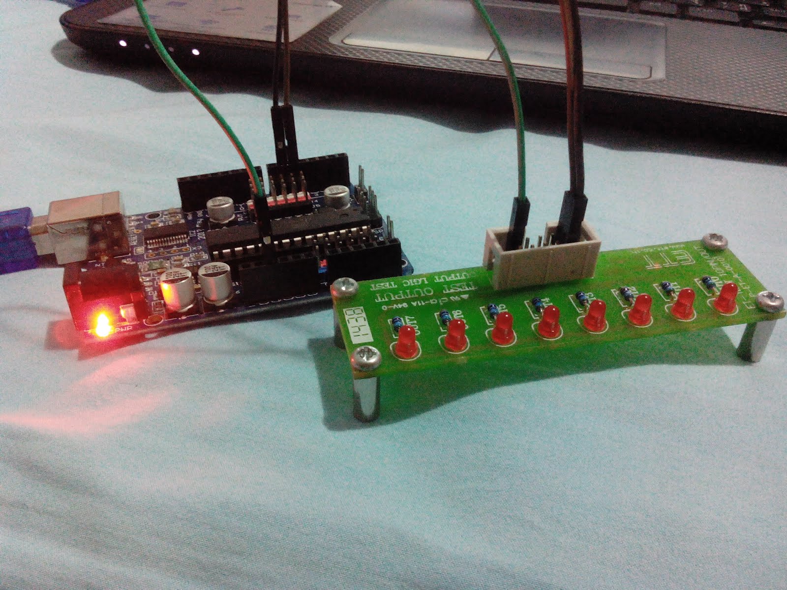 ระบบฝังตัว [week1] arduino digital output