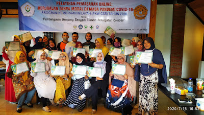 Serah Terima Sertifikat dari Universitas Malikussaleh dan Politeknik Negeri Lhokseuamwe