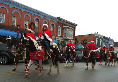 Sharing A Piece Of Our Lives With Those We Love: Lexington Christmas