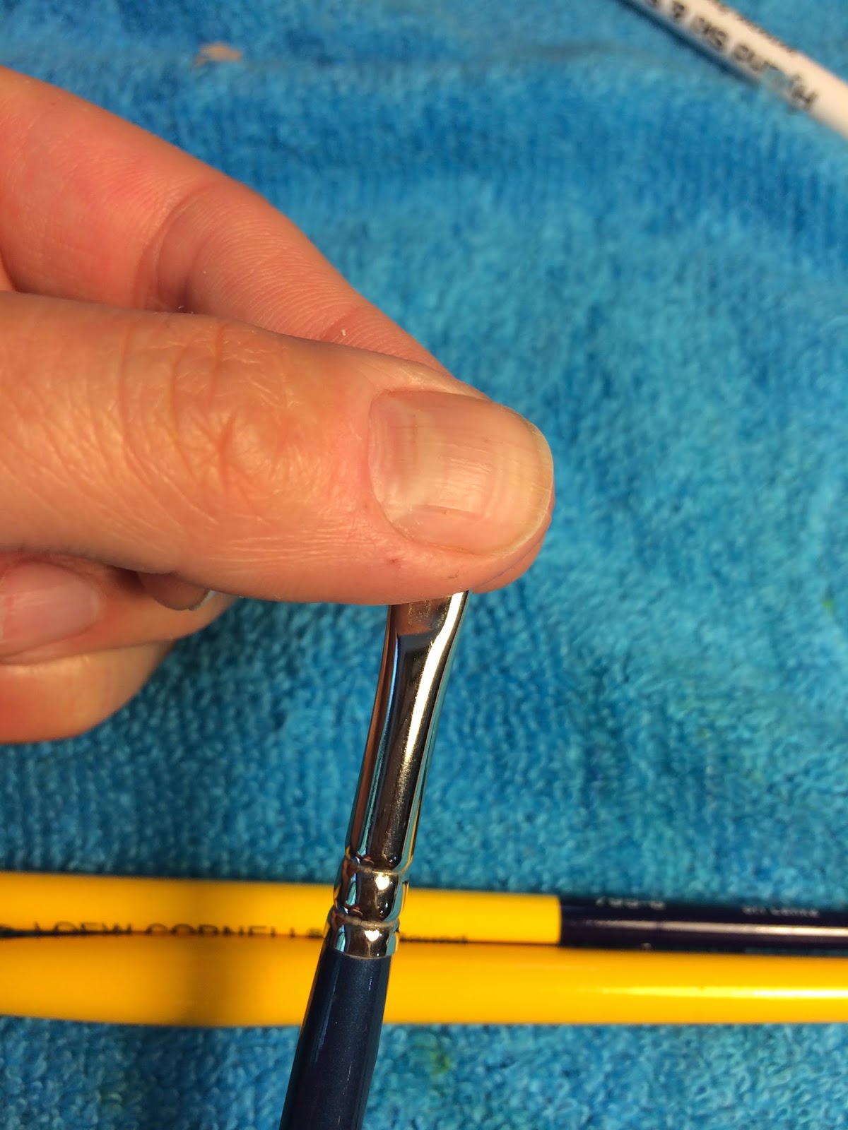 How to Clean Your Brushes – Paintertainment