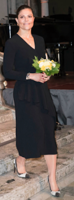 Robe Dagmar / escarpins Yves Saint Laurent