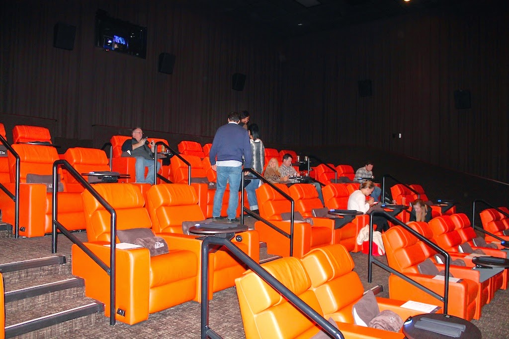 Dc Outlook Ipic Theaters At Pike Rose Media Night