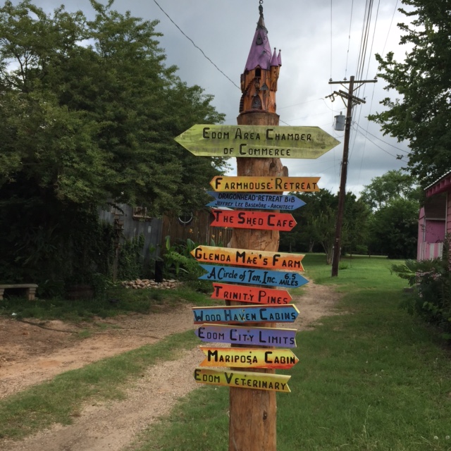 The Travelling Toe Day Trip to Edom, Texas