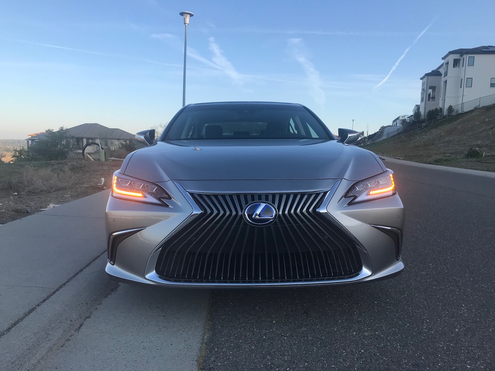 Smooth Operator: The 2020 Lexus ES 300h
