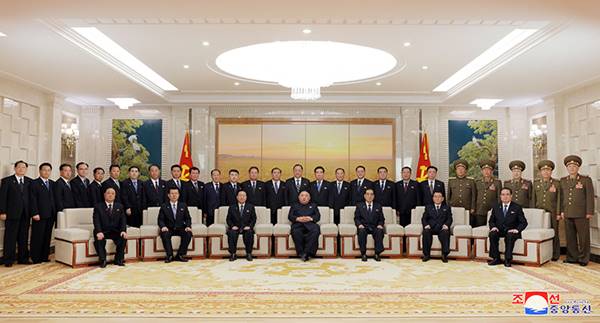 kim jong un with