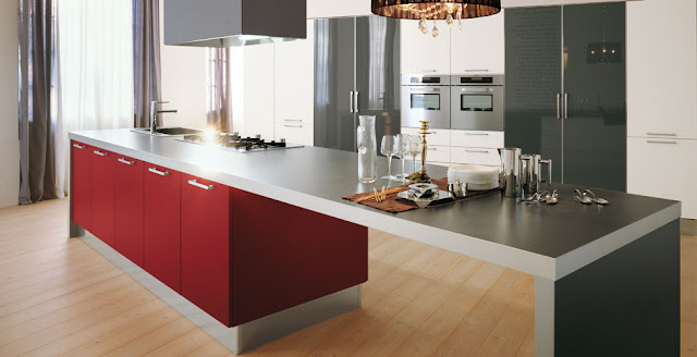 cocina roja y gris