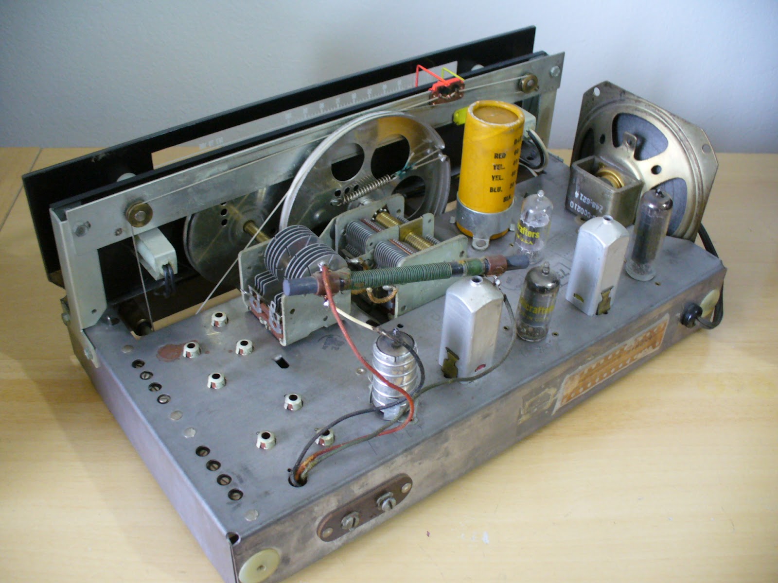 RÁDIOS BOATANCHORS NO BRASIL: HALLICRAFTERS S-120