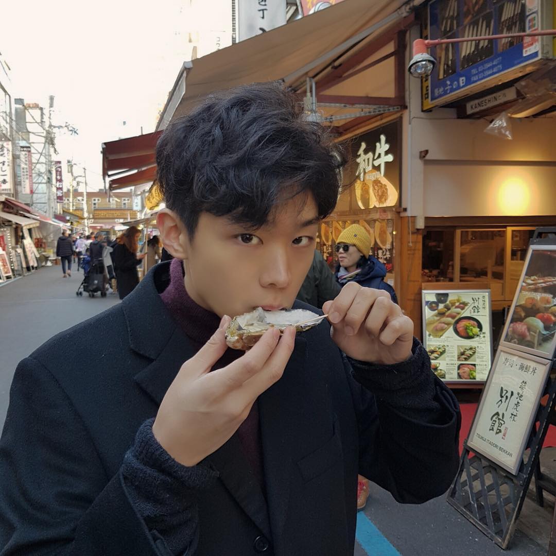 비주얼 훈훈해서 남친재질인 신인가수 | 인스티즈