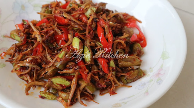 Sambal Ikan Bilis Dengan Petai Yang Mudah Dan Sedap